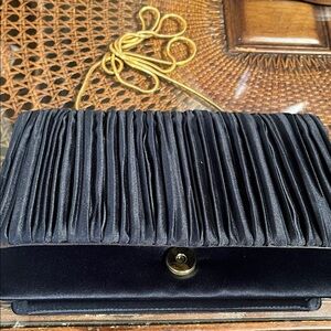 Beautiful Mid Night Blue Bloomingdale’s Brand Clutch Bag NWOT